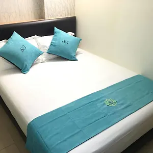 85 Garden 2* Singapore