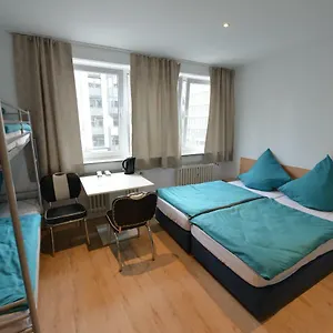 Studio-apartment Am Wehrhahn 38 , Düsseldorf Deutschland